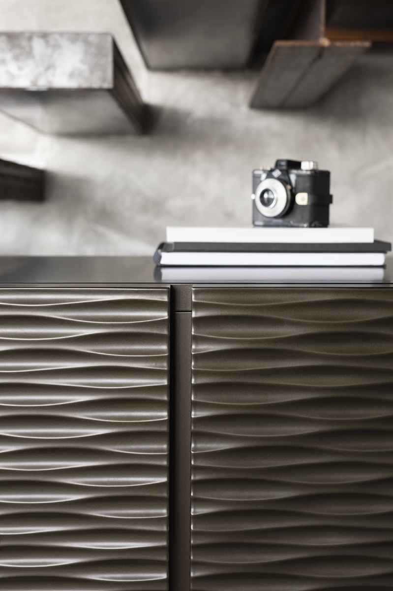 Εκθεσιακός μπουφές τραπεζαρίας OPERA Calligaris σε προσφορά 1590€ Αθήνα Adamopoulos Casa Ideale