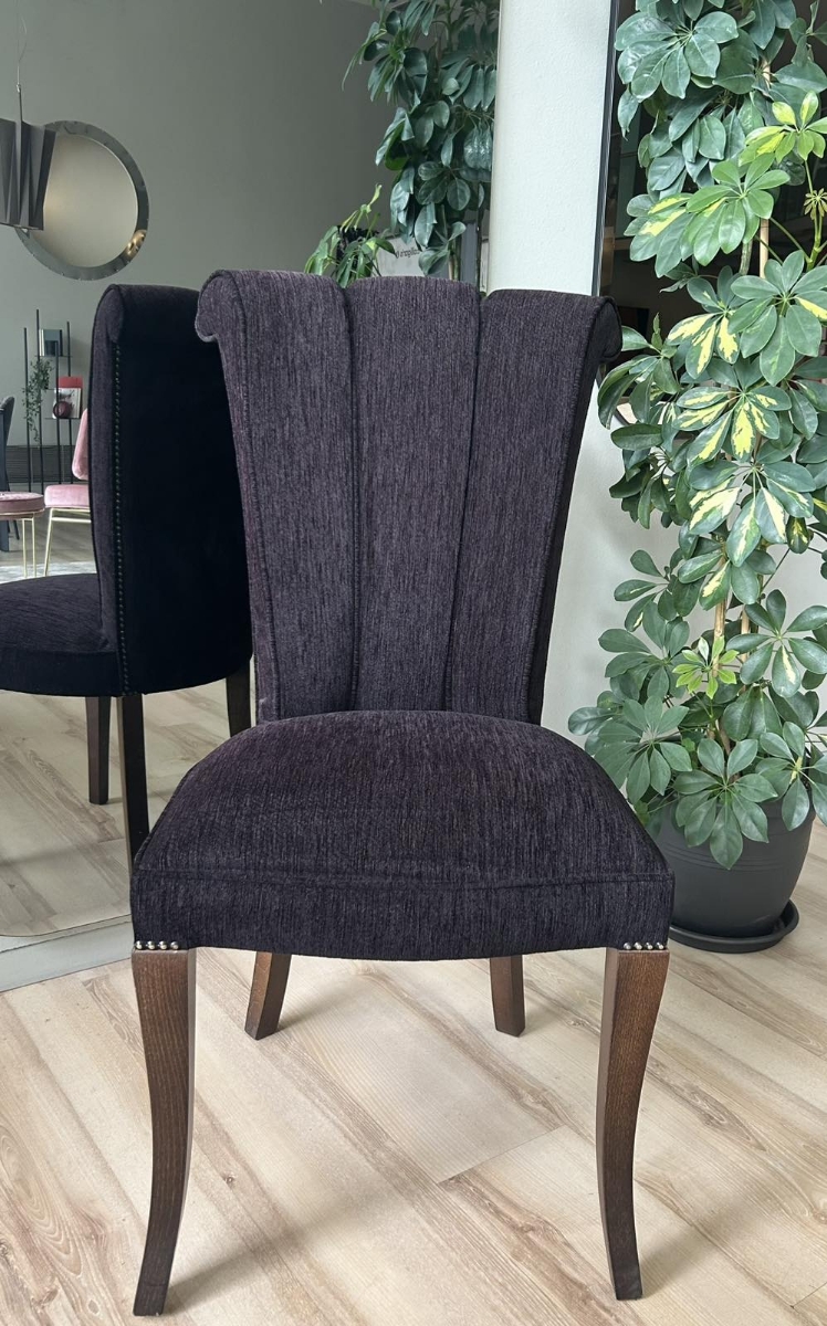 Κλασική νεοκλασική καρέκλα μαύρη με πόδι βέγγε εκθεσιακή άμεσης παράδοσης Αθήνα Adamopoulos Casa Ideale