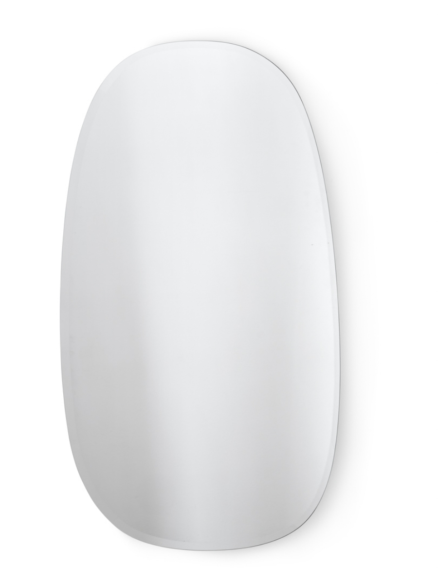 Ολόσωμος καθρέπτης Mir Connubia Calligaris 150×87 εκ. σε κλασικό ασημί με organic ασύμμετρο στρογγυλεμένο σχήμα, product shot σε λευκό φόντο.