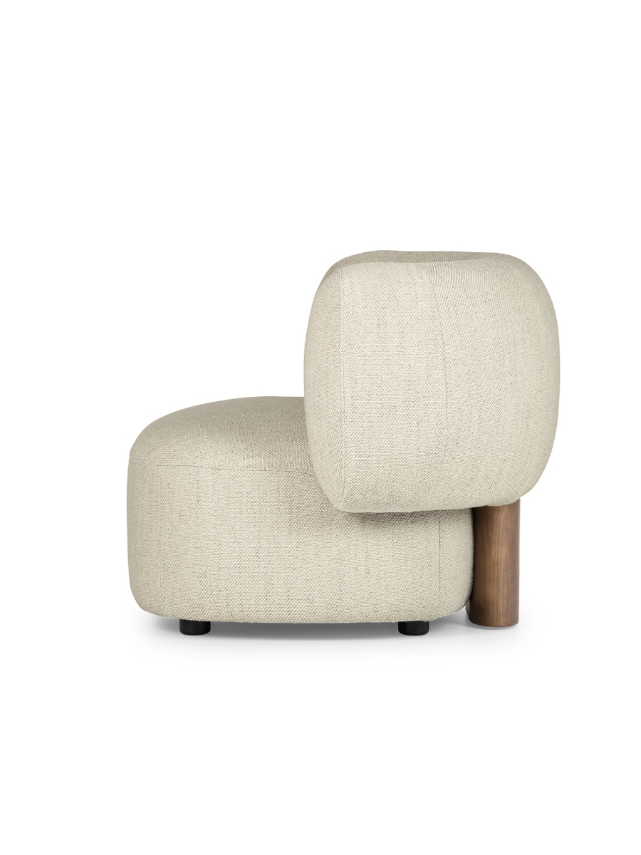 Πολυθρόνα Calligaris Glen Lounge, πλάγια όψη με ξύλινο πόδι στην πλάτη