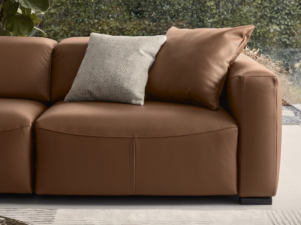 Επίσημος αντιπρόσωπος Calligaris & Connubia στην Αθήνα – Adamopoulos Casa Ideale