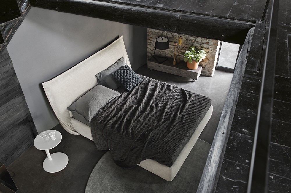 Διπλό κρεβάτι Calligaris – ιταλικό design και άνεση – Αθήνα Adamopoulos Casa Ideale