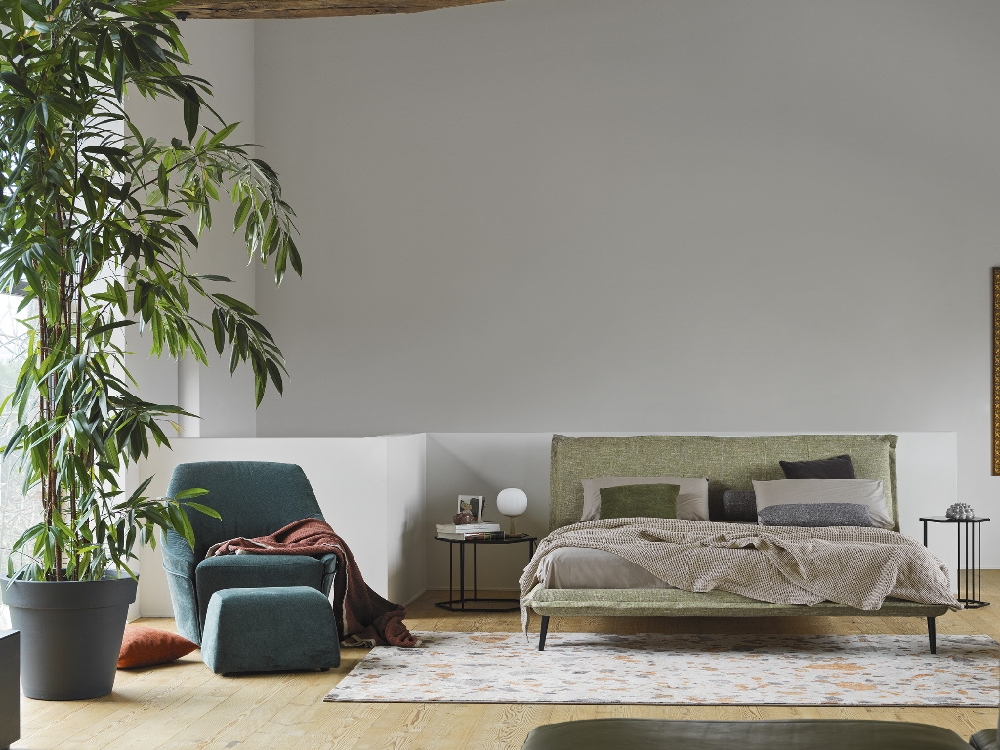 Κρεβάτι Fluff με ιταλικό design και άνεση από το εργοστάσιο Calligaris στην Αθήνα – Adamopoulos Casa Ideale