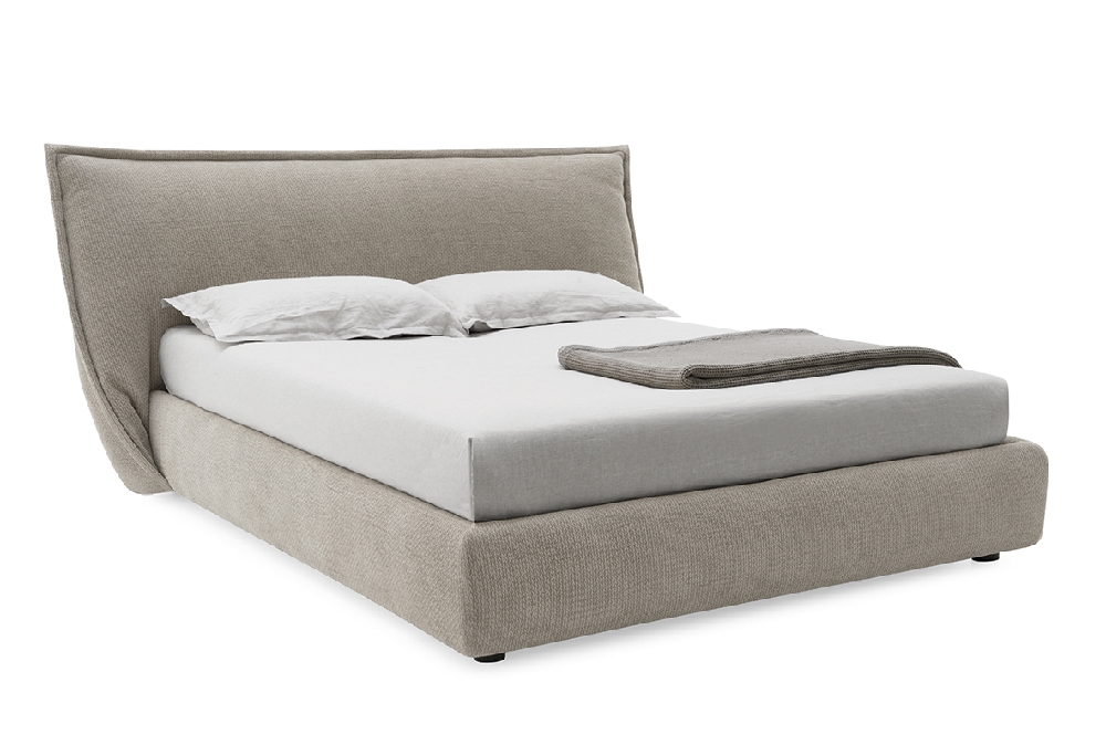 Πολυτελής μοντέρνα κρεβατοκάμαρα Calligaris στην Αθήνα από το Adamopoulos Casa Ideale