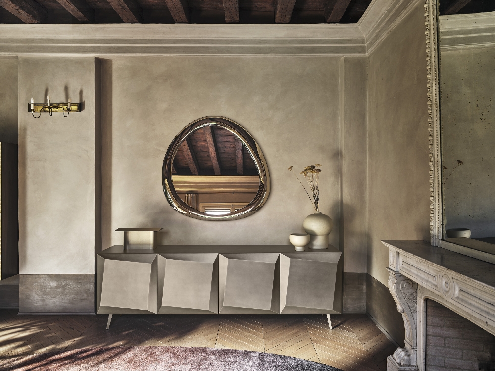 Luxury apartment interior furnished with Italian furniture Calligaris in Athens Riviera – Adamopoulos Casa Ideale