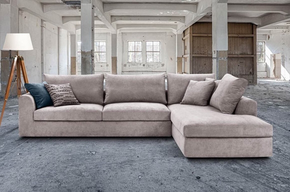 Showroom με καναπέδες Calligaris και Connubia στην Αθήνα στο Adamopoulos Casa Ideale