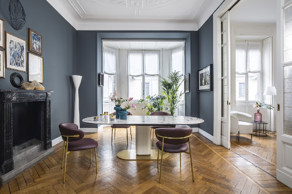 Τραπέζι Cameo Calligaris με οβάλ κεραμική επιφάνεια και μεταλλική βάση