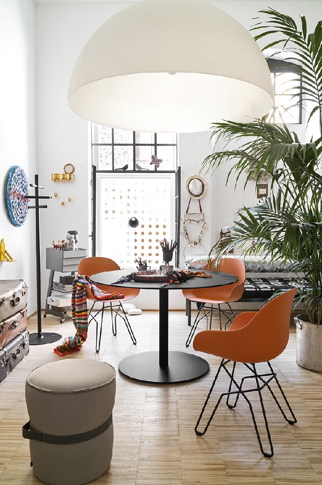 Στρογγυλό τραπέζι Cocktail Calligaris ιδανικό για compact σαλόνια