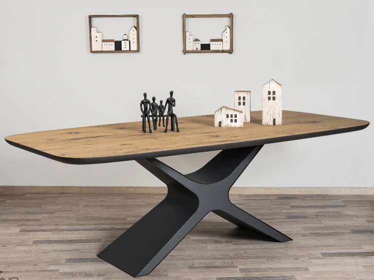 Moοred τραπέζι με  ξύλινη επιφάνεια