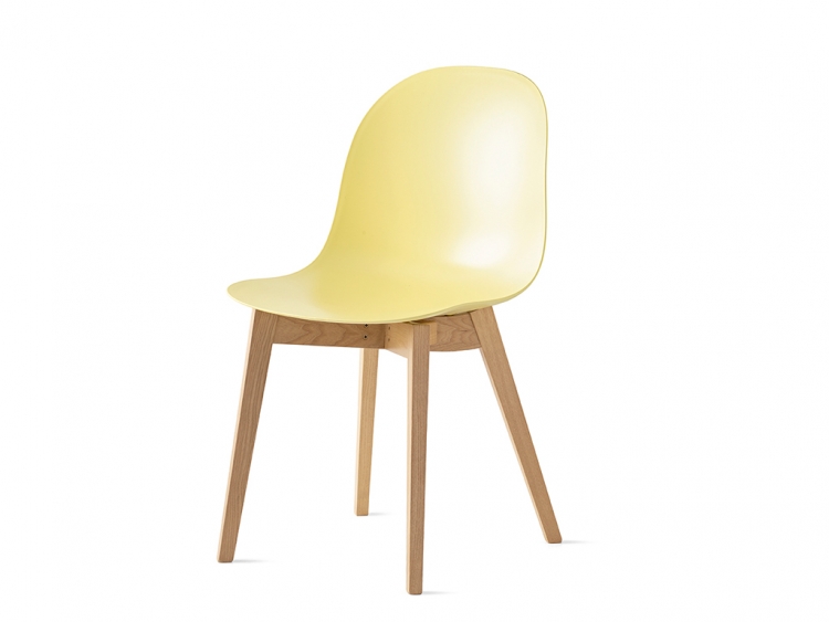Academy καρέκλα με ξύλινα πόδια Connubia by Calligaris